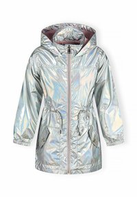 Veste irisée avec une taille ajustable par cordon, fermeture éclair à l'avant et capuche. Elle comporte deux poches avant et des poignets élastiques. Le matériau a une texture brillante.