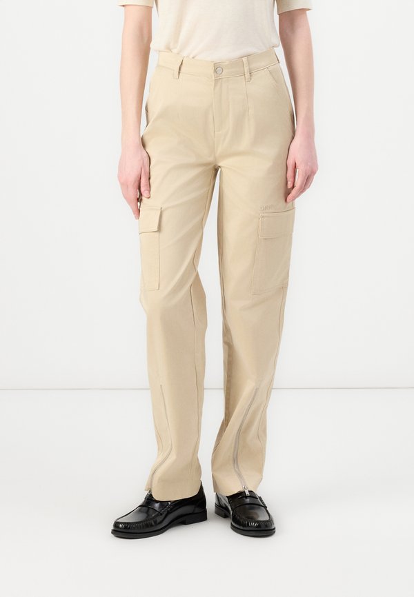 PANT WITH ZIPPER  - Cargo trousers - chino khaki
