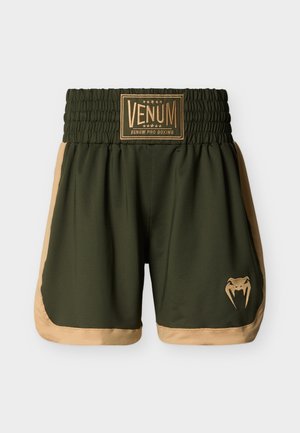 Žalios ir rudos spalvų bokso šortai su tampria juosmens juosta, priekyje yra auksinis logotipo pleistras ir gyvatės grafika. Lygus audinio tekstūra.