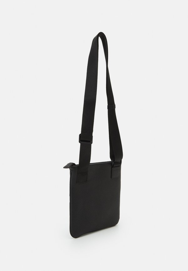 ESSENTIAL MINI CROSSOVER - Cross body bag4