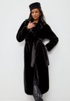 Cappotto invernale - black