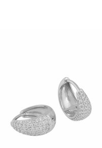 Silver hoopearringar med en tårformad design, som har en texturerad yta dekorerad med klara, glittrande detaljer.