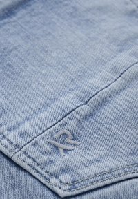Rellix Jeans Tapered Fit - used light denim