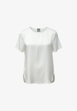 Camicia bianca a maniche corte con scollo rotondo, orlo posteriore leggermente più lungo e spacchi laterali, etichettata taglia media.