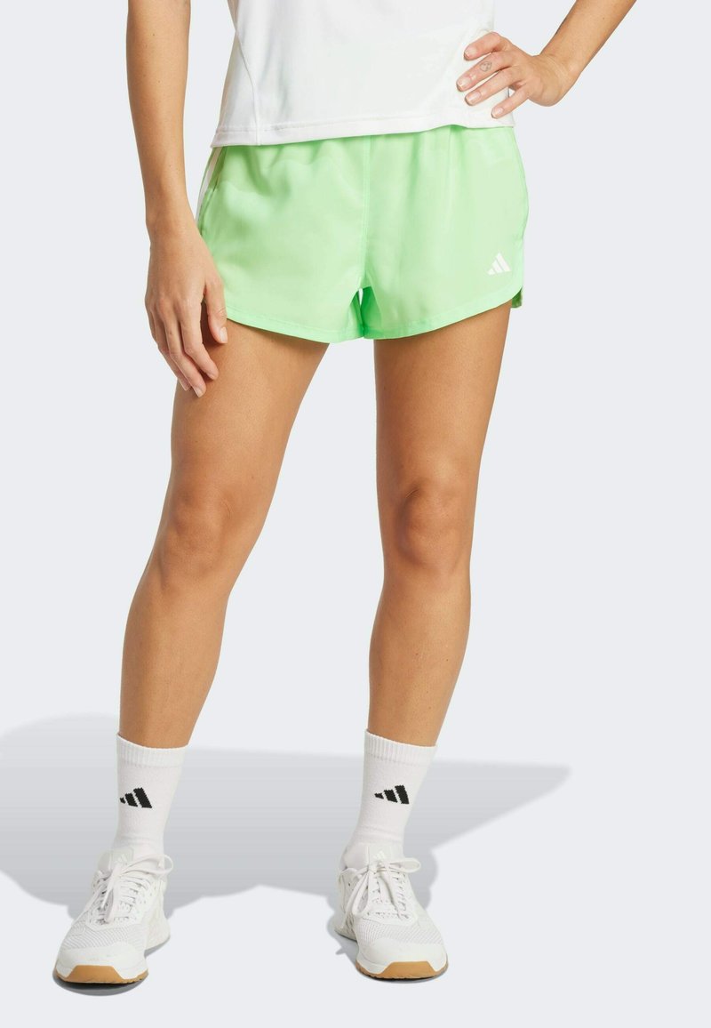 adidas Performance PACER STRIPES HIGH RISE - Pantalón corto de deporte - lime burst white