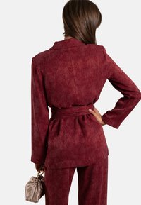 THE-ARE FAJÍN - Blazer - red
