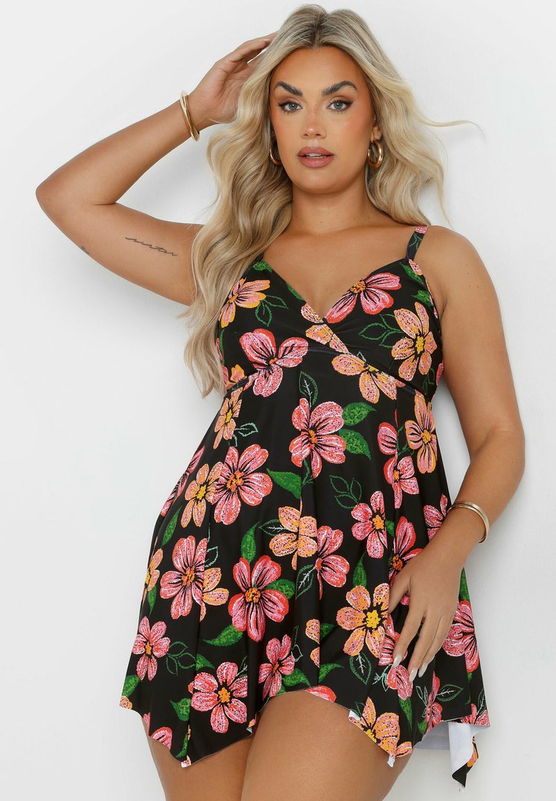 Vestido de baño floral con fondo negro. Presenta vibrantes flores en tonos rosa y naranja, tirantes ajustables y un dobladillo acampanado.