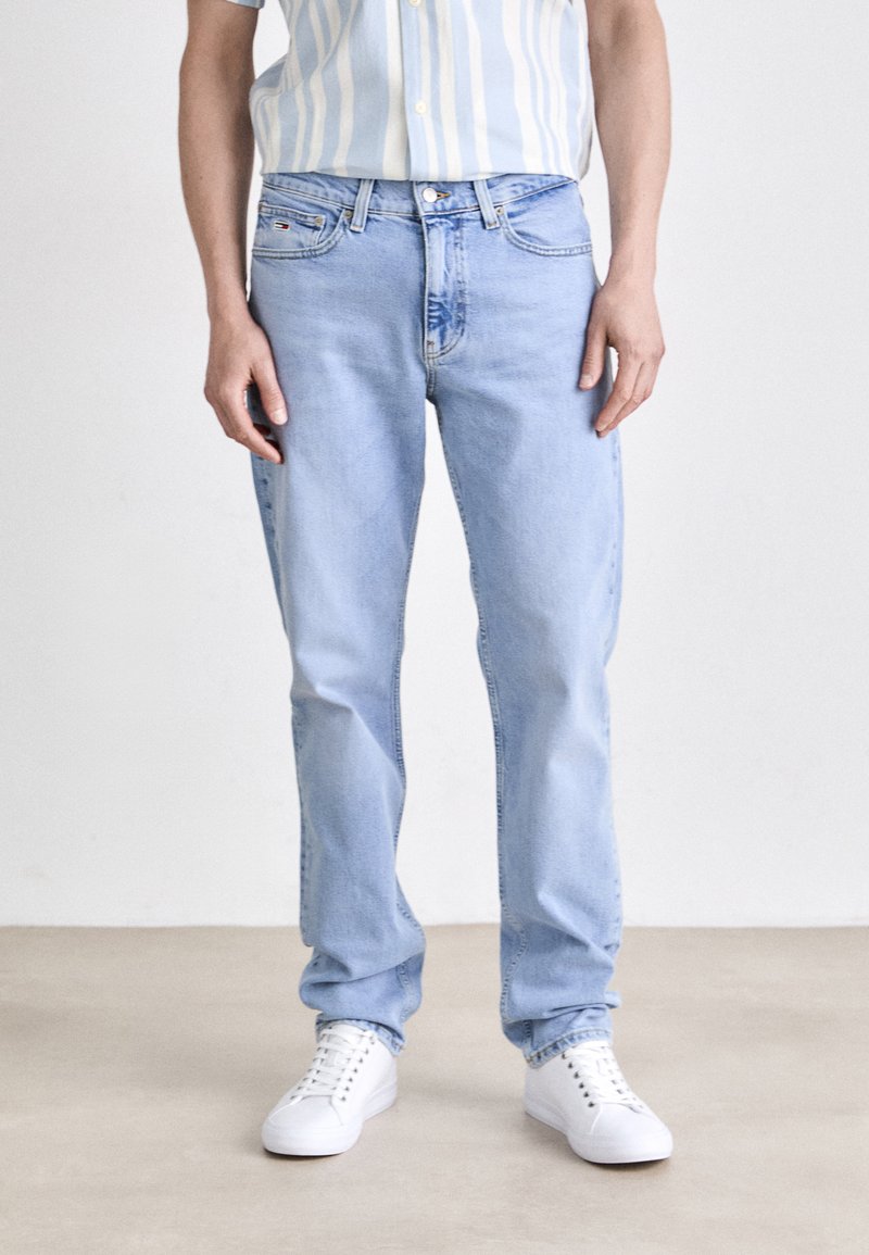 Tommy Jeans - RYAN SLIM - Slim fit jeans - denim light, Enlarge