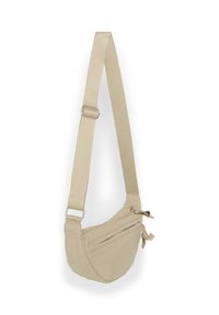 Borsa a tracolla beige con forma curva, realizzata in tessuto. Caratterizzata da una tracolla regolabile e due scomparti con zip per la conservazione.