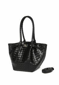 Sac fourre-tout en cuir tissé noir avec doubles poignées et une bandoulière amovible. Présente un fermoir en métal argenté et un motif de surface texturé.