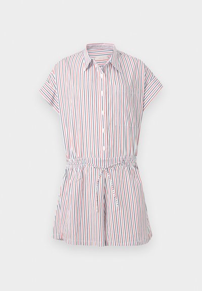 Λευκό κοντομάνικο φορμάκι με κάθετες κόκκινες, μαύρες και μπλε ρίγες, κουμπιά μπροστά, τσέπη στο στήθος, ελαστική μέση και κορδόνι.