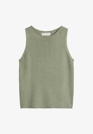 Débardeur tricoté sans manches de couleur vert olive clair avec encolure ronde et étiquette Marc O'Polo à l'intérieur du col au dos.
