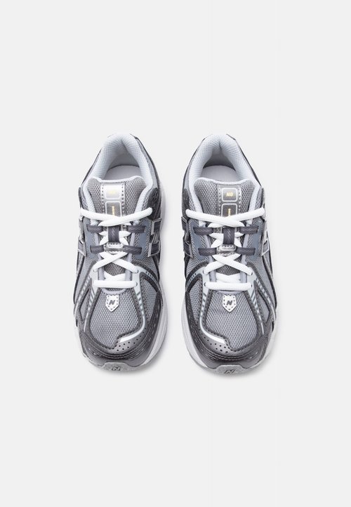 New Balance 1906 UNISEX - Zapatillas - dark silver-coloured metallic/white — foto 4