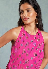 Love & Roses REGULAR FIT - Maksimekko - pink metallic