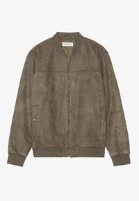 Brązowa skórzana kurtka bombowca z prążkowanymi mankietami i dołem, przednim zamkiem błyskawicznym oraz dwoma bocznymi kieszeniami z zatrzaskami. Gładka tekstura, minimalistyczny design.