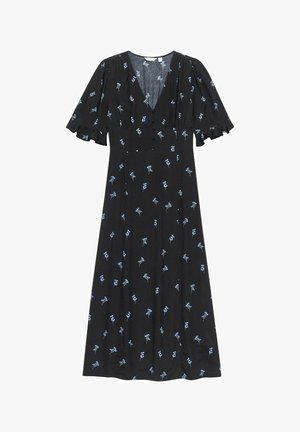 Robe noire avec un décolleté en V profond, des manches courtes à volants et des motifs floraux bleus. Comprend des détails de boutons sur le devant et une coupe fluide.