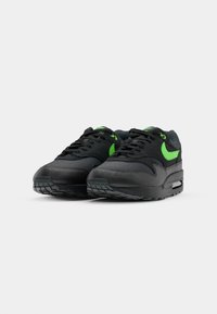 Nike Sportswear AIR MAX 1 - Baskets basses - anthracite/green strike/black