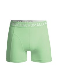 Világoszöld boxer alsónadrág fehér gumírozással, amelyen a "MUCHACHOMALO" felirat olvasható. Puha anyag, testhezálló kialakítás, megerősített varrás.