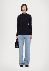 Stieglitz STIEG  - Longsleeve - black