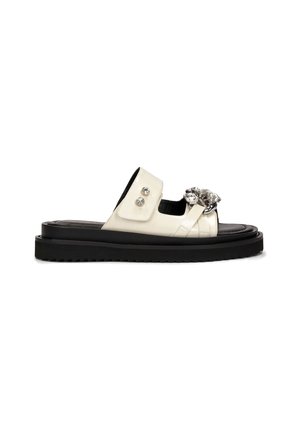 GRISELA - Natikače - off white