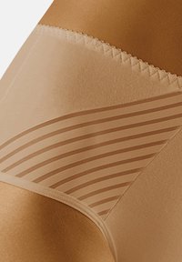 Wolbar Slip - beige