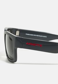 Arnette SAMHTY - Occhiali da sole - grey matte/shiny