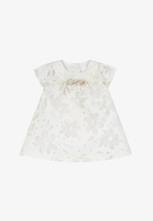 Robe de bébé blanche avec motif floral, manches courtes, col rond et trois décorations en rosettes en tissu au niveau de l'encolure.