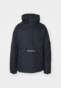 Czarna, kapturowa bluza z kieszenią typu kangurka z przodu, regulowanymi sznurkami oraz szczegółowym logiem na dolnej części przodu. Wytrzymały, wodoodporny materiał.