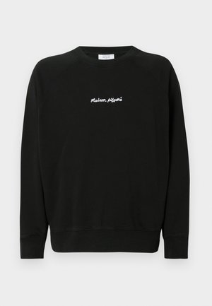 Sweatshirt negru cu mâneci și tiv ribbate, având brodat în alb "Maison Kitsuné" pe piept. Material din bumbac moale.