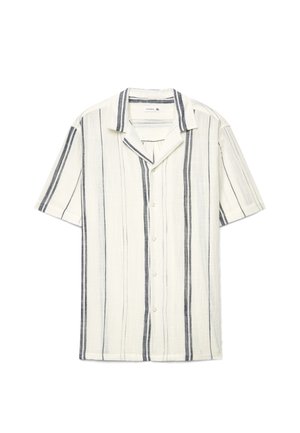 Camicia bianca a maniche corte con bottoni, con larghe righe verticali nere e colletto alla coreana, taglia XL, distesa su uno sfondo bianco.