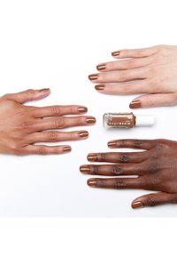 Essie EXPRESSIE brązowy