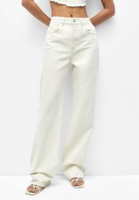 PULL&BEAR Vaqueros rectos - beige