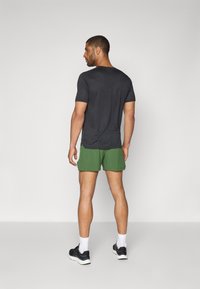 New Balance SHORT  - Pantaloni scurți sport - dark alpine green