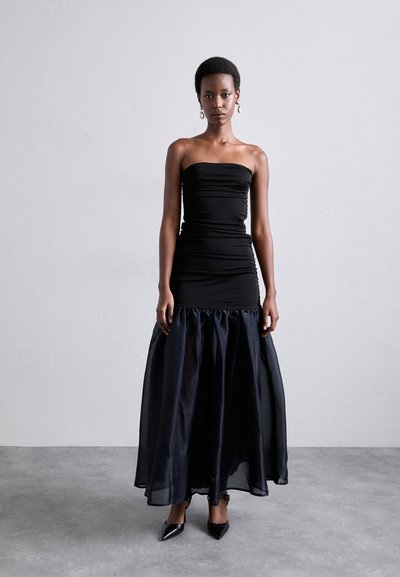 STAUD LIYA DRESS - Gallakjole - black/navy