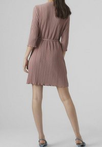 Vero Moda Sukienka z dżerseju