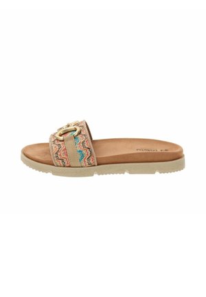 Sandalo scivoloso beige con una fascia in tessuto decorato da un motivo a zigzag colorato e doppi accessori circolari in oro sulla parte superiore.