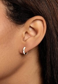 Singularu ARO SPARK SKY ENAMEL - Pendientes - white oro