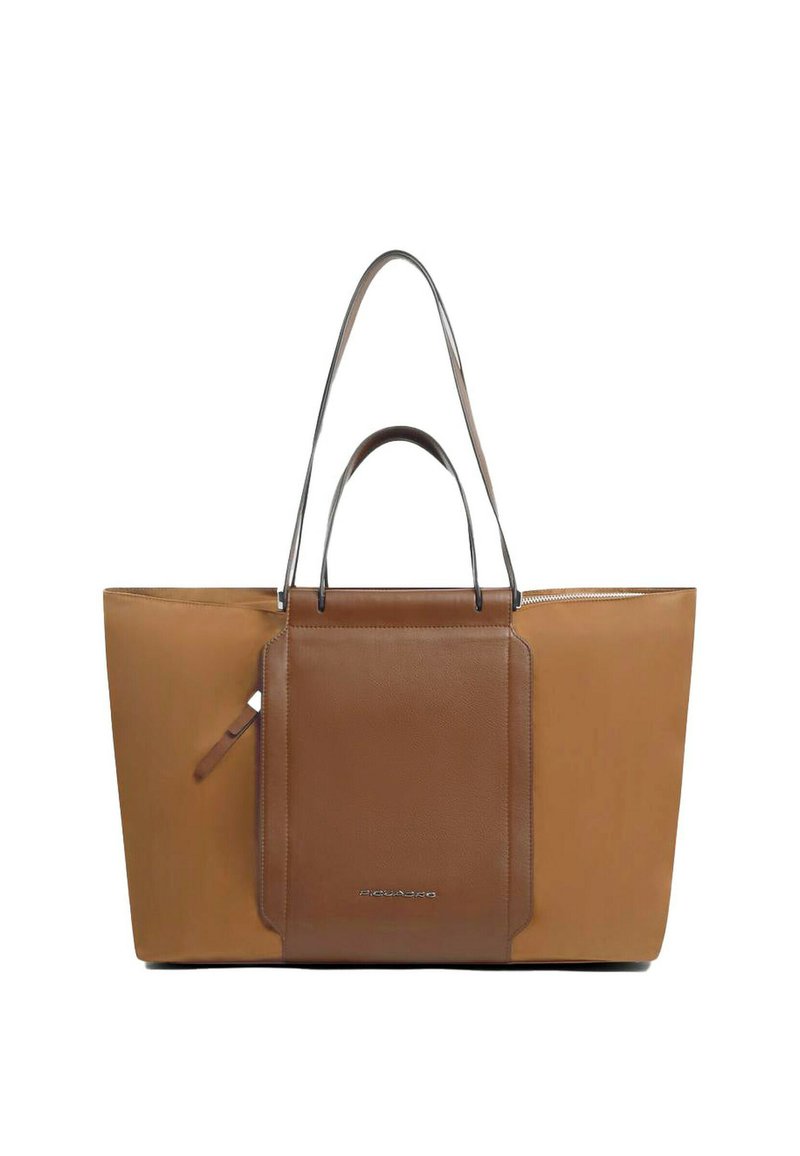 Braune Ledertasche mit glatter Textur, kurzen Griffen und einer großen Fronttasche in dunklerer Farbe. Mit Reißverschluss oben.