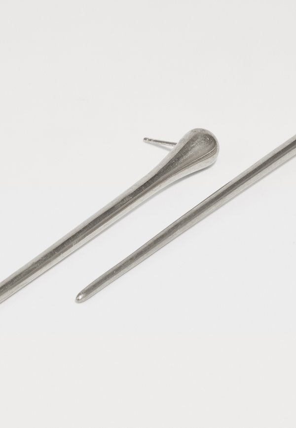 CHARD EARRINGS - Earrings4