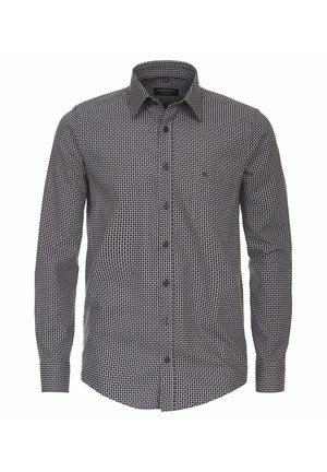 Langarmhemd in Dunkelblau mit geometrischem Muster in Rot und Weiß. Verfügt über einen Button-Down-Kragen und eine Knopfleiste auf der Vorderseite.