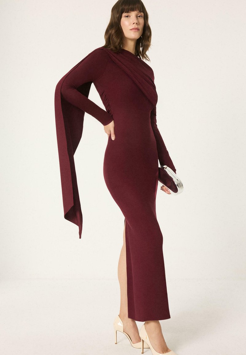 burgundy and navy blue dress DAPHNE DRAPED MAXI DRESS | CULT MIA