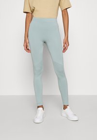 Weekday Legginsy