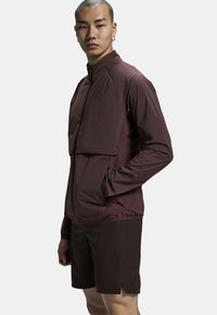 On Sportske kratke hlače - oxen