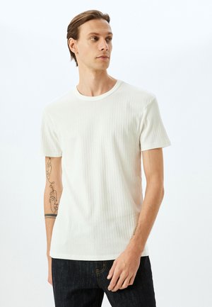 T-Shirt basic - white