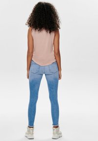 ONLY Vaqueros pitillo - light blue denim