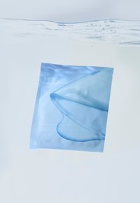 Thumbnail Image 4
