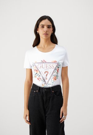 Guess TRIANGLE - T-shirt imprimé - weiß