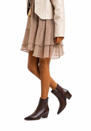 Salinyang, SALINYANG DAMEN STIEFELETTEN STIEFELETTEN - Lage laarzen - braun