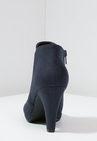 Anna Field Stivaletti con tacco - dark blue