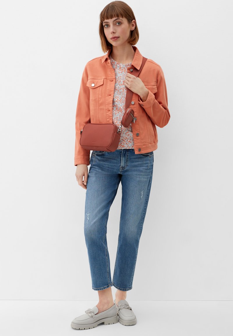 s.Oliver MIT MINI - Umhängetasche - cognac/orange - Zalando.de